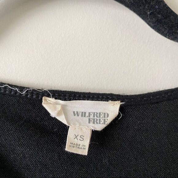 Aritiza" wilfred" izadora" black ruched midi dress - Picture 6 of 6